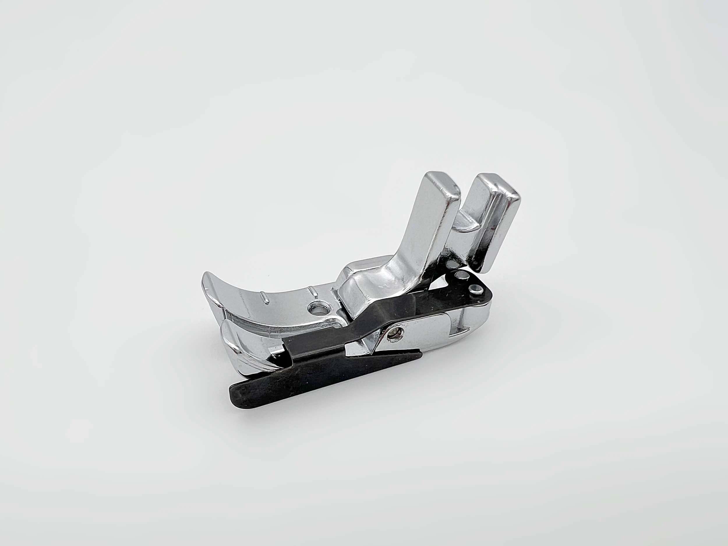 Elna 1/4 Inch-Saum- und Geradstichfuß (für CB-Modelle), Ansicht 2