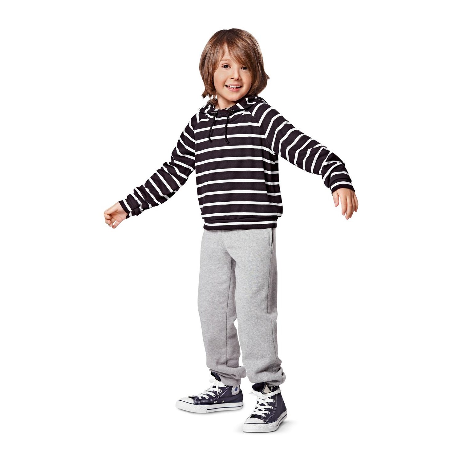 burda style Schnittmuster 9482: Kapuzenshirt, Hose und Leggings, Modellfoto 2