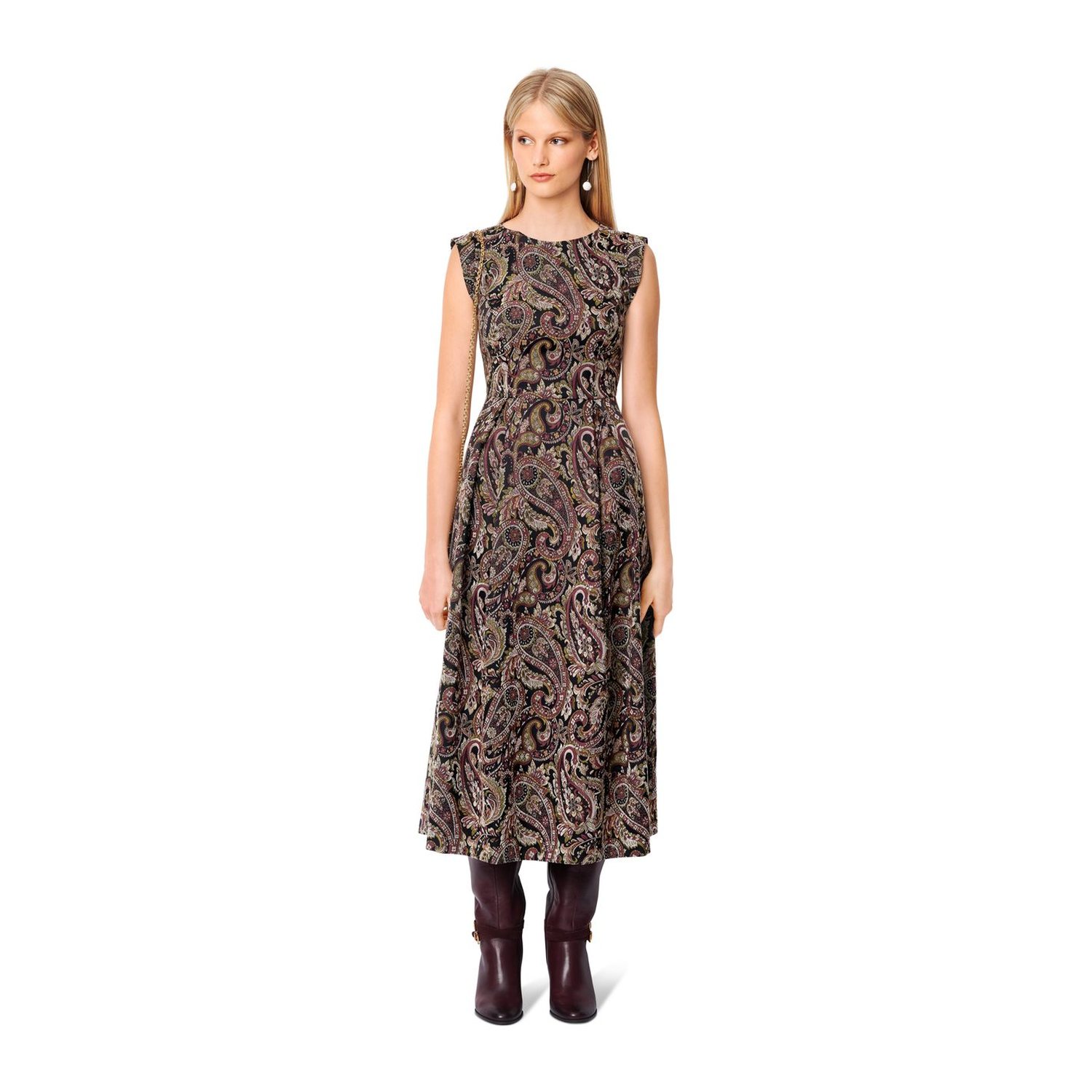 burda style Schnittmuster 6083: Festliches Kleid und Spitzenkleid, Modellfoto 1