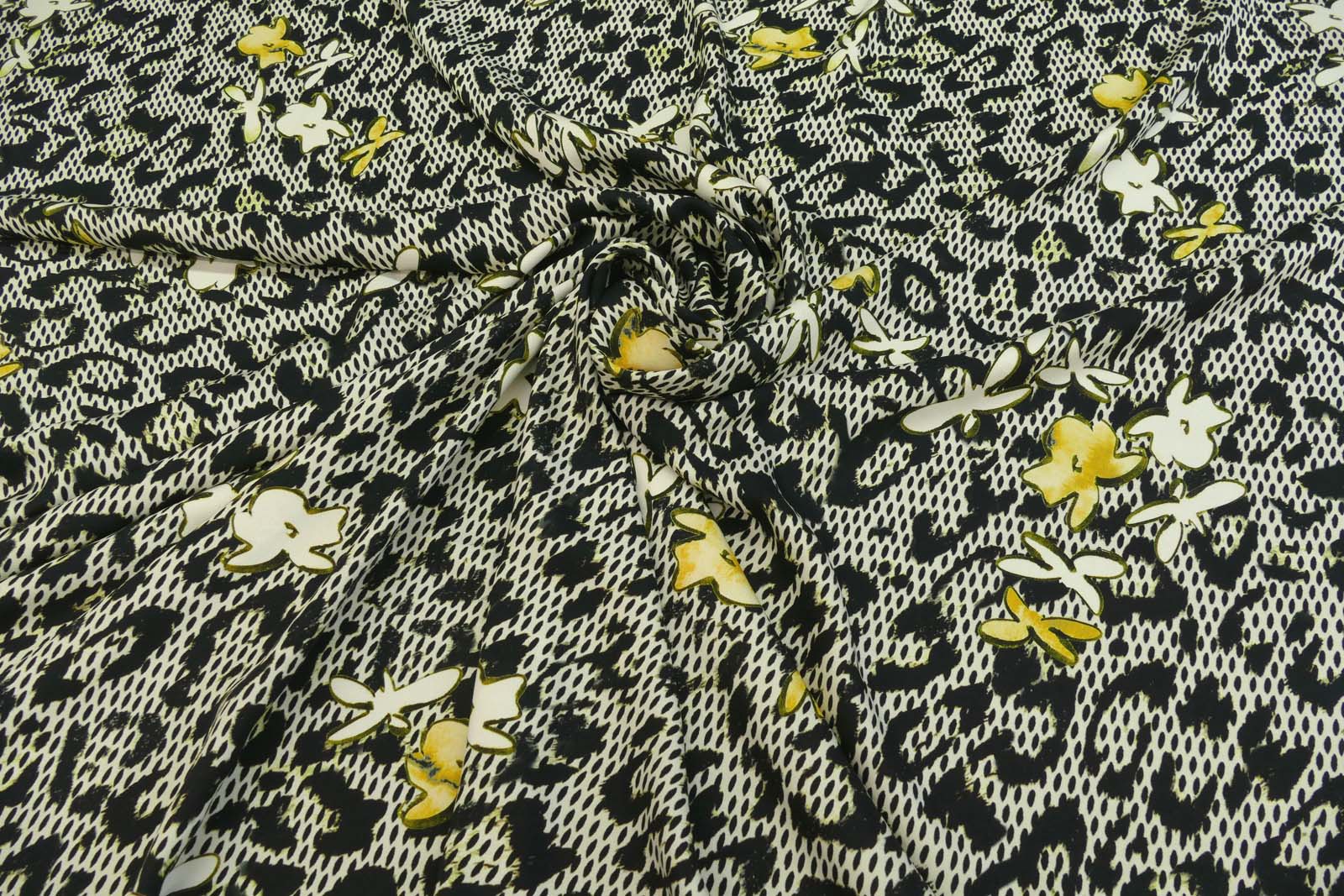 Viskose Twill Blumen abstrakt, Viskosestoff als Meterware, 146 cm breit