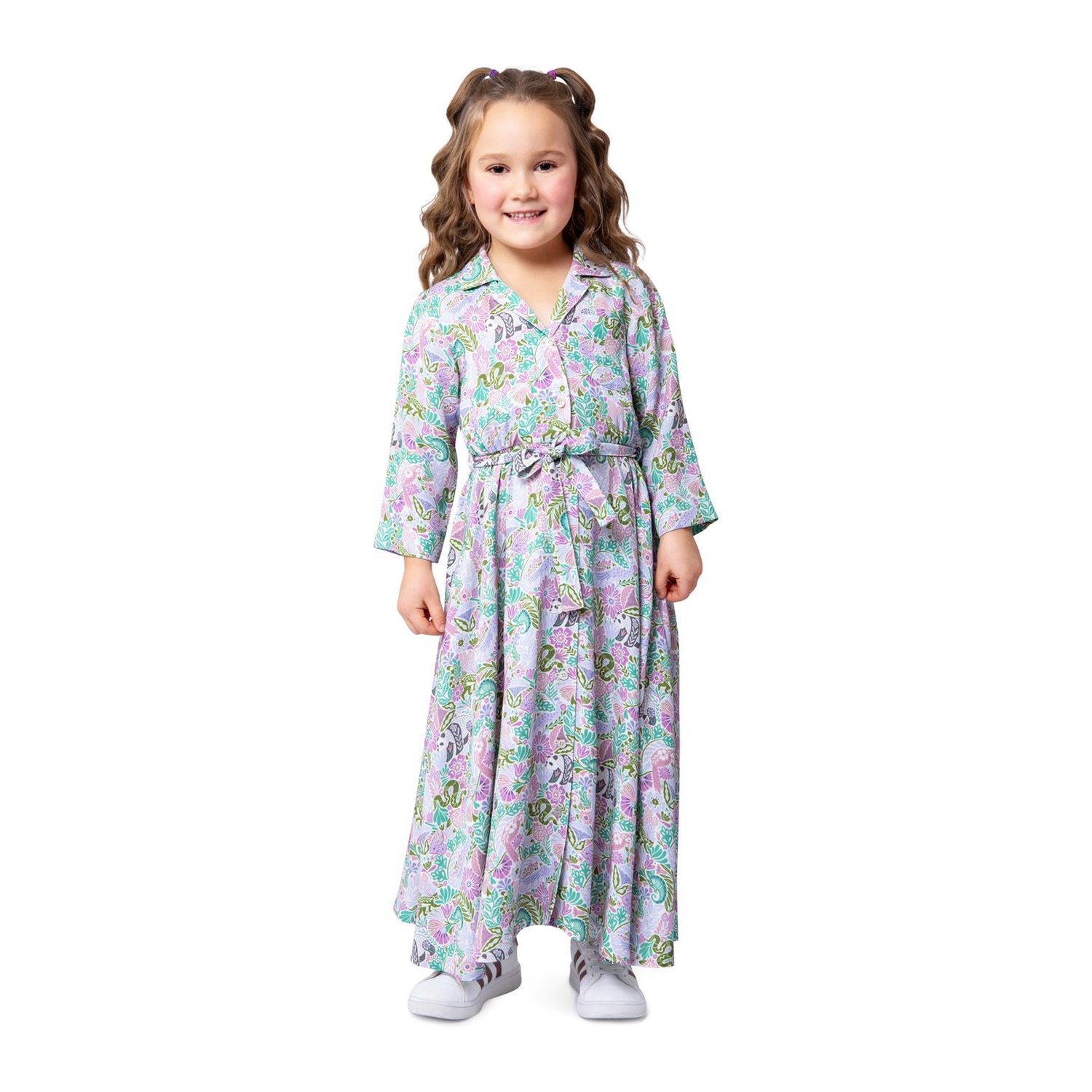 burda style Schnittmuster 9206: Maxikleid und Hemdblusenkleid, Modellfoto 2