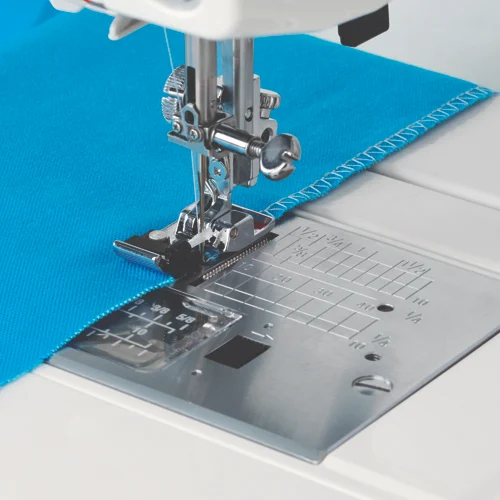 Janome Kantennähfuß C (Horizontalgreifer 5 mm Maschinen) (ohne Bürste)