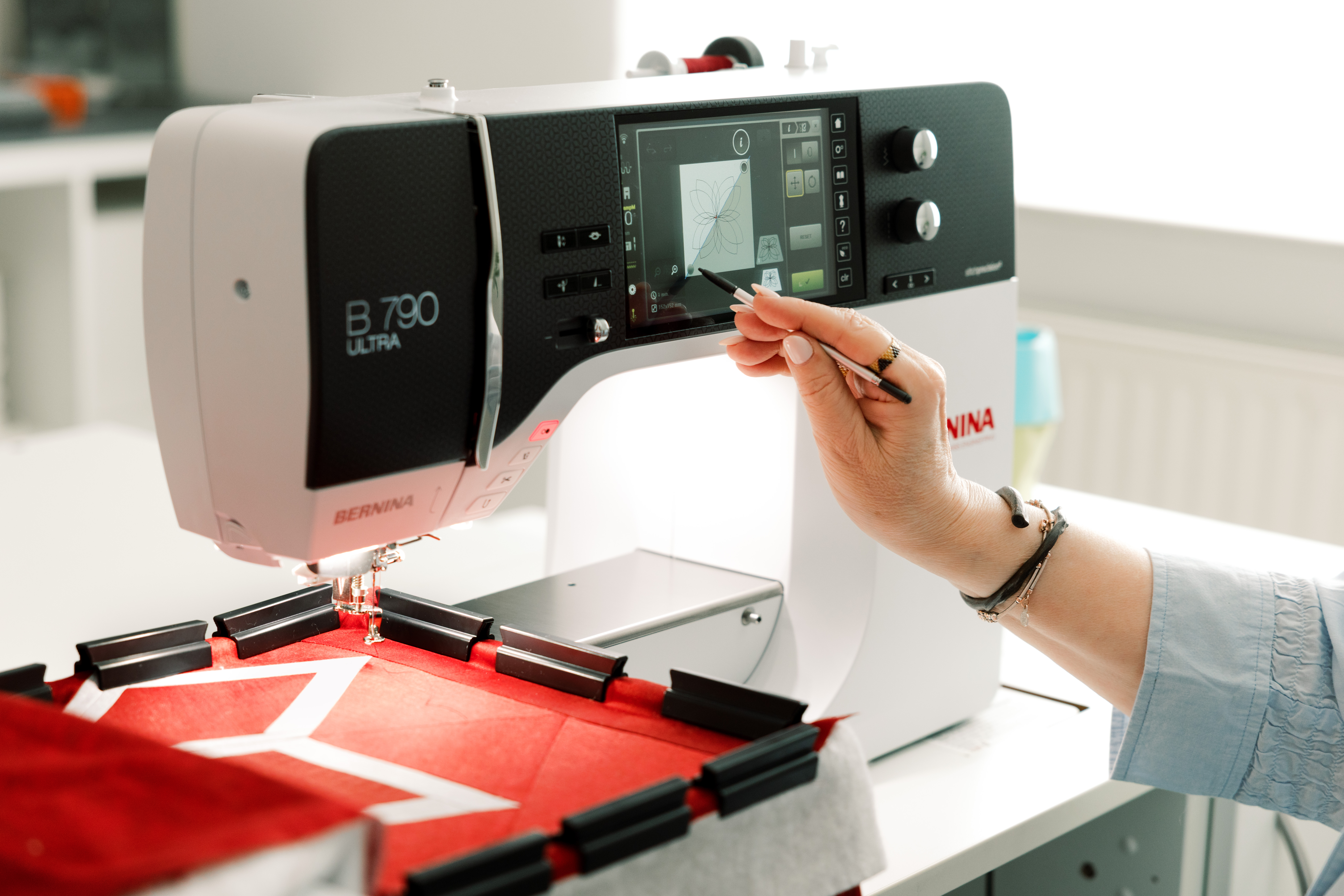 Bernina B790 Ultra inkl. Stickmodul
