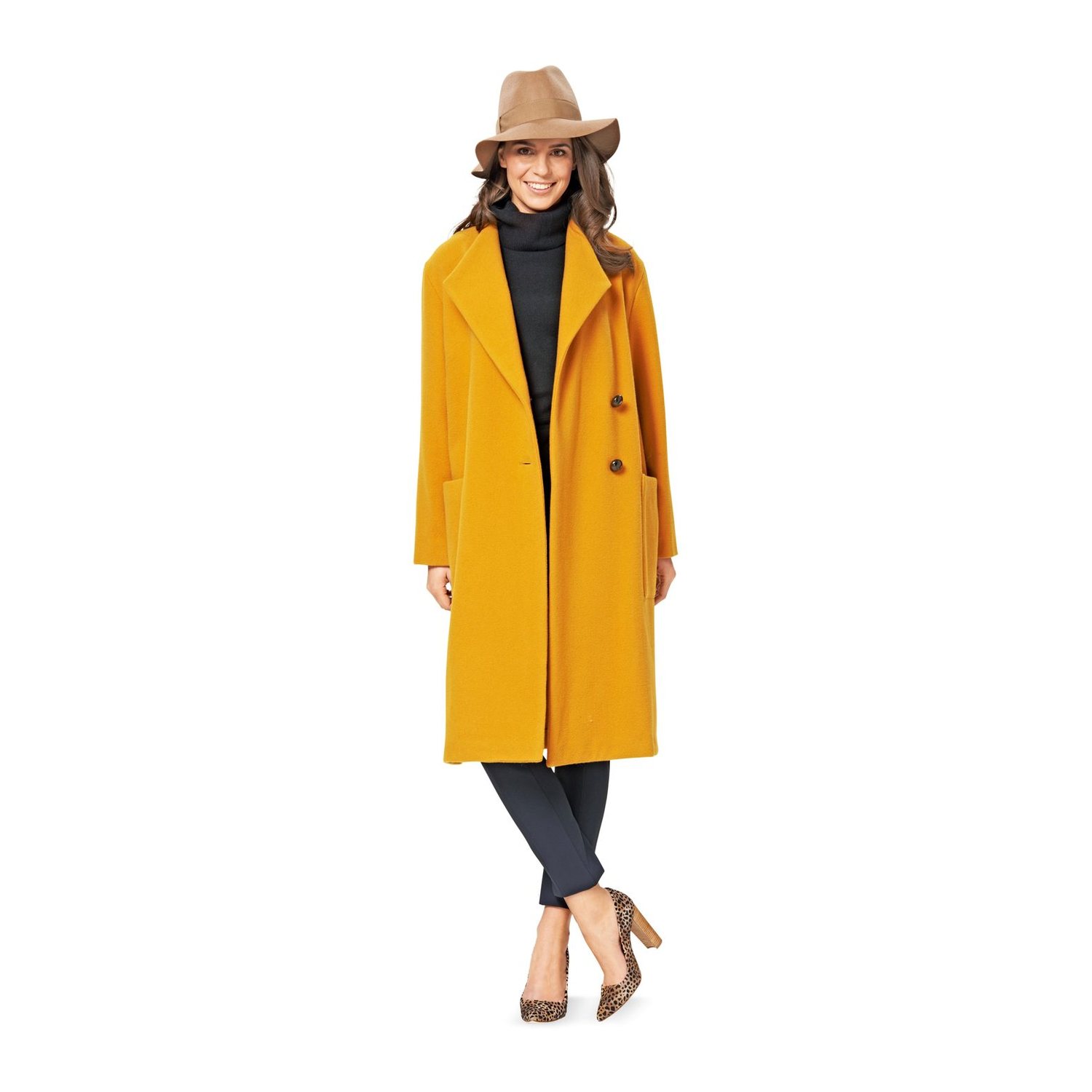 burda style Schnittmuster 6736: Jacke und Mantel mit Spatenkragen, Modellfoto 1
