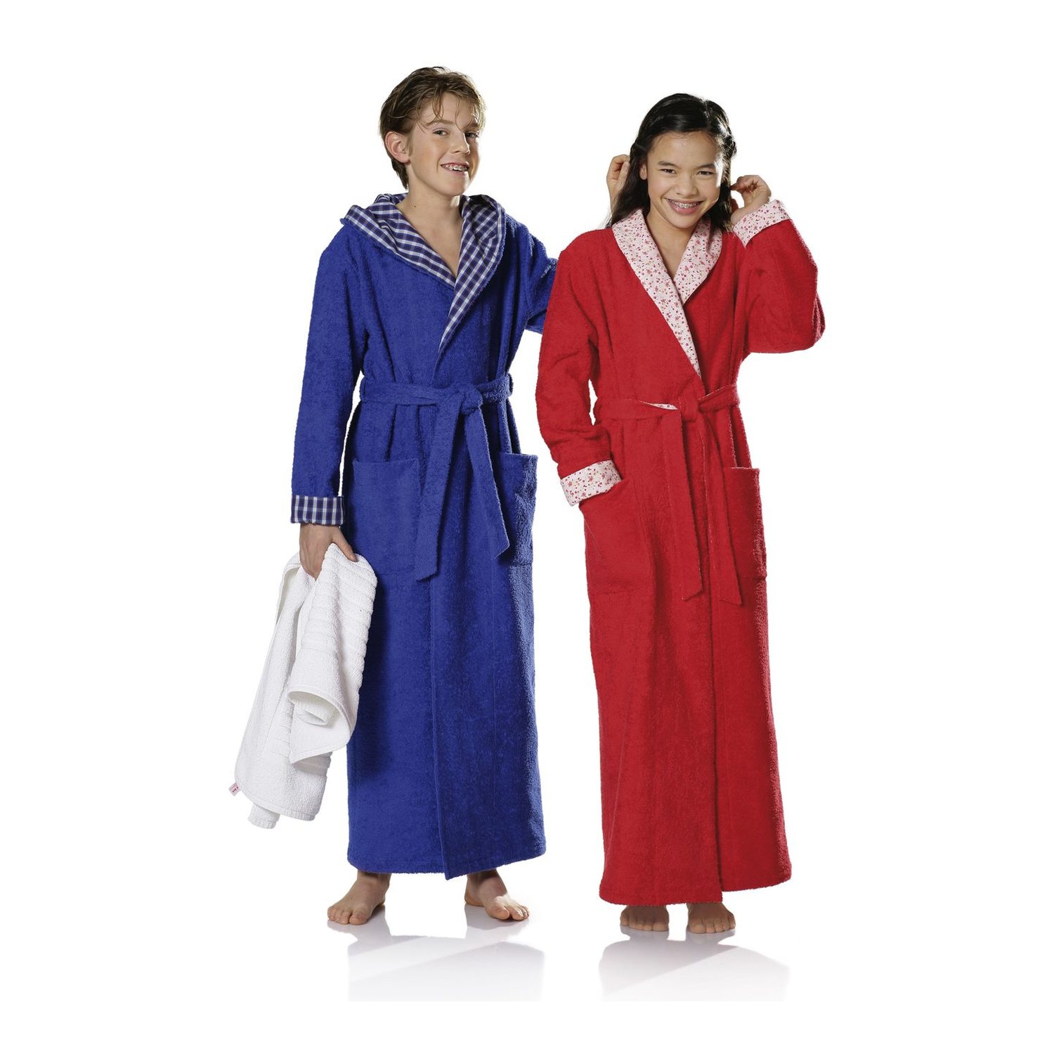 burda style Schnittmuster 9620: Bademantel für Teens, Modellfoto