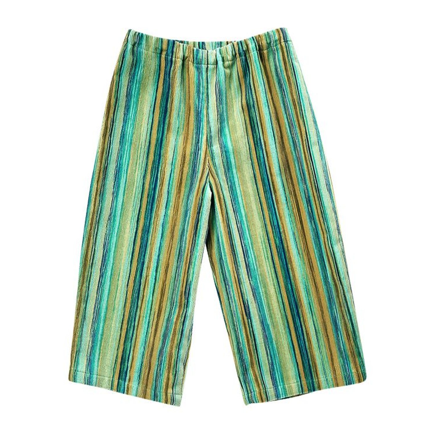 burda style Schnittmuster 9772: Latzhose und Latzrock, Modellfoto 2