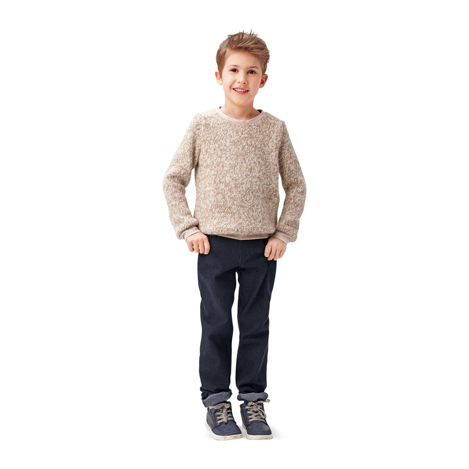 burda style Schnittmuster 9407: Pulli, Sweater und Hoodie, Modellfoto 1