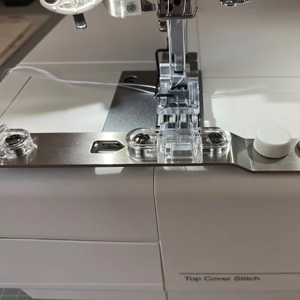 Janome Gürtelschlaufenfuß, Ansicht 2