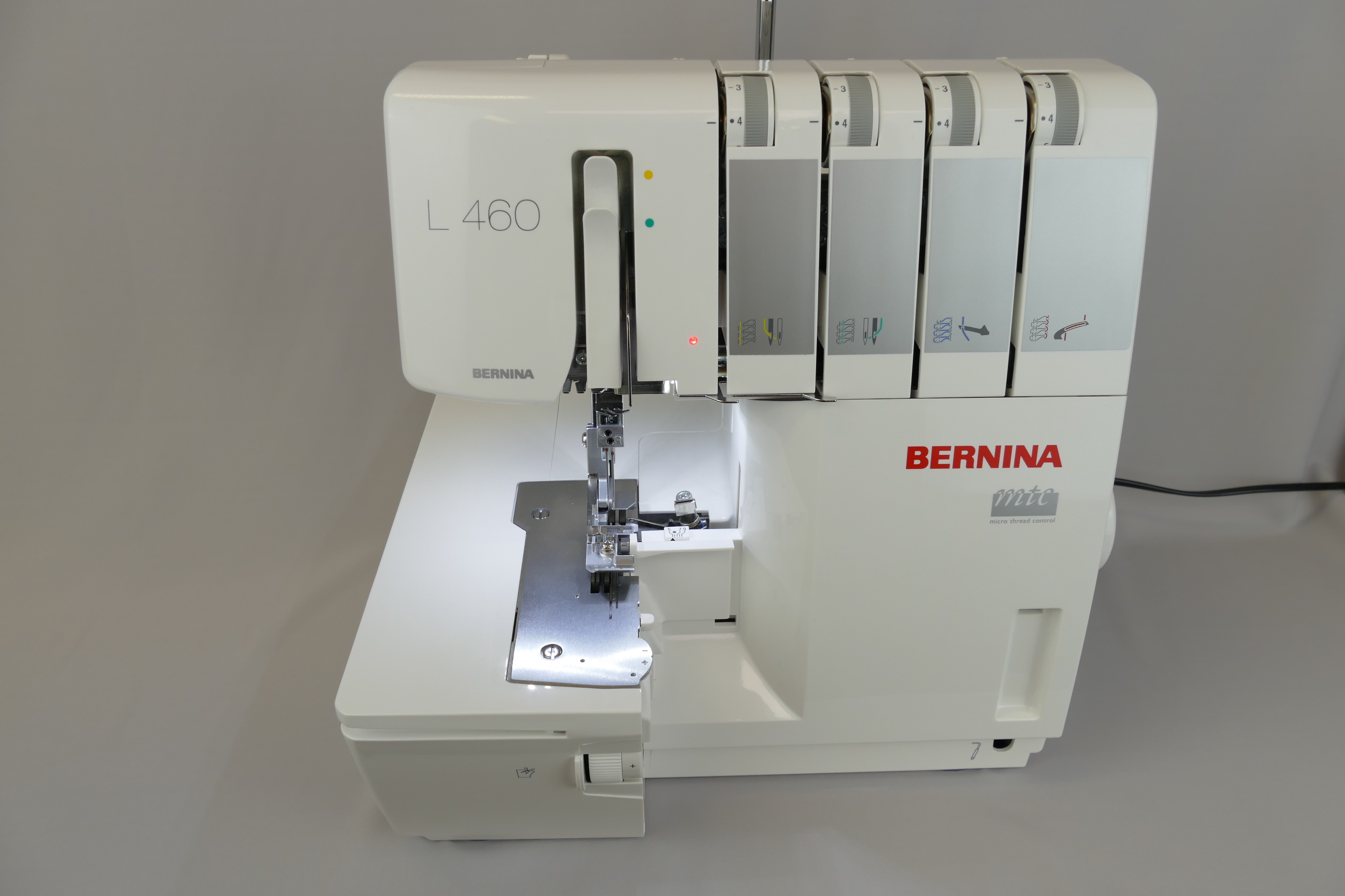 Bernina L460