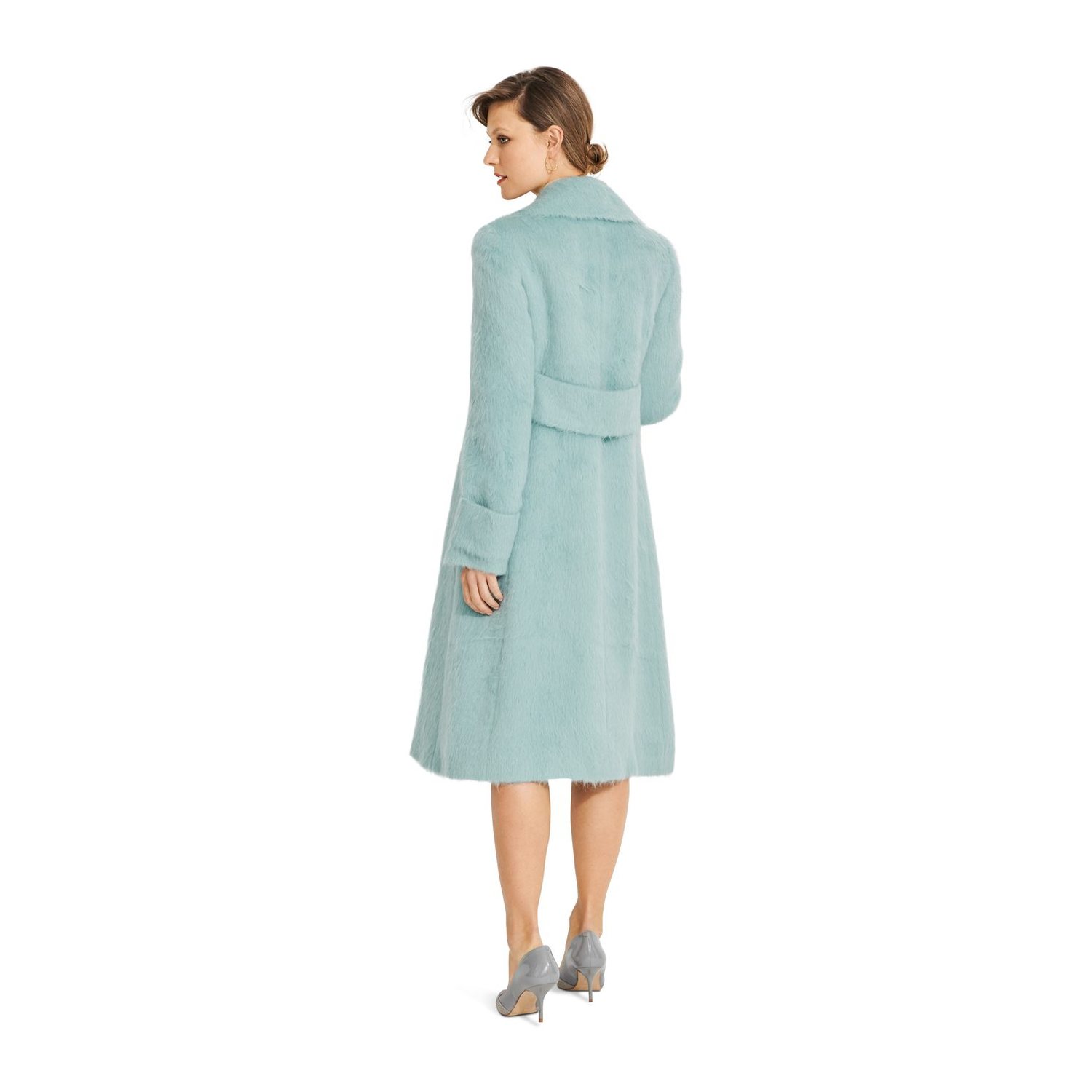 burda style Schnittmuster 6092: Zweireihiger Mantel mit großem Kragen, Modellfoto 3