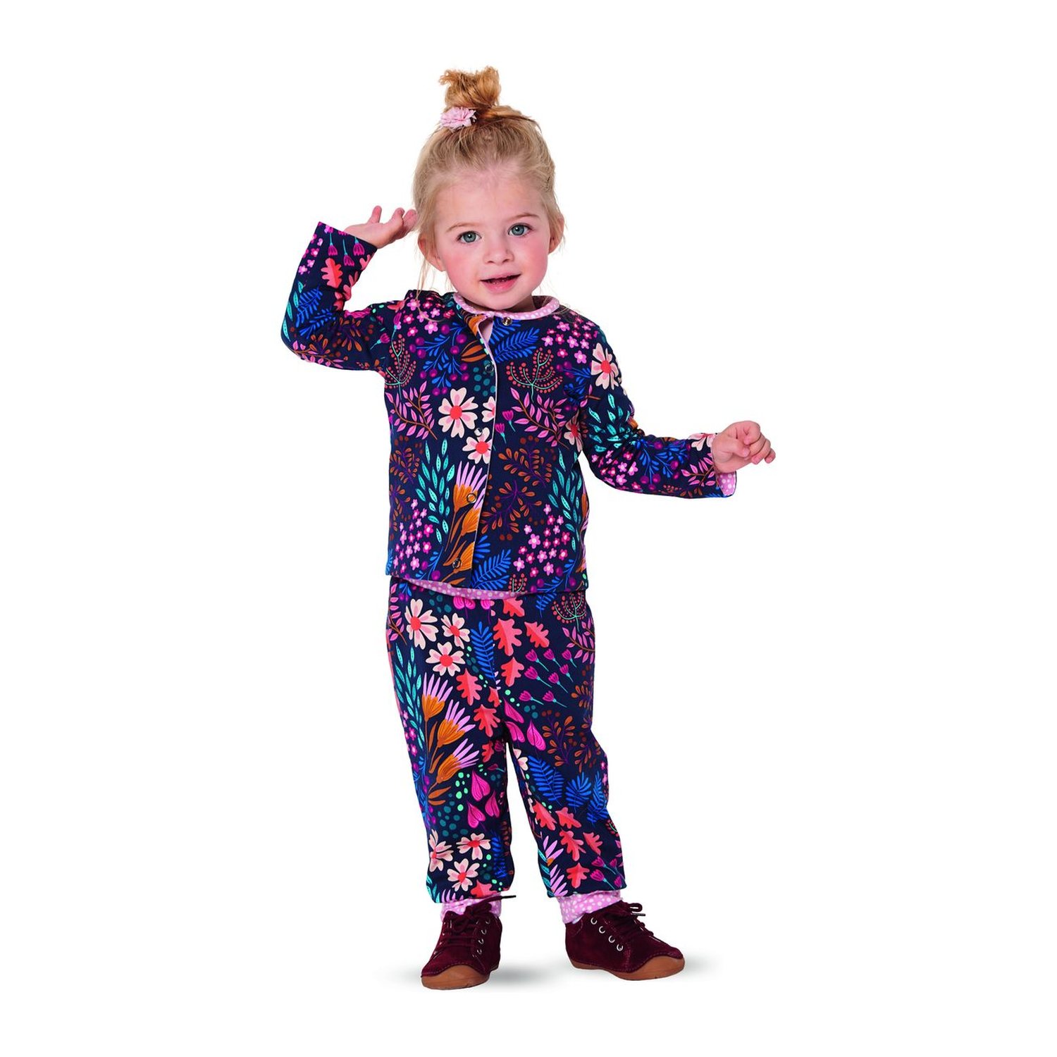 burda style Schnittmuster 9293: Wendejacke und Wendehose, Modellfoto 1