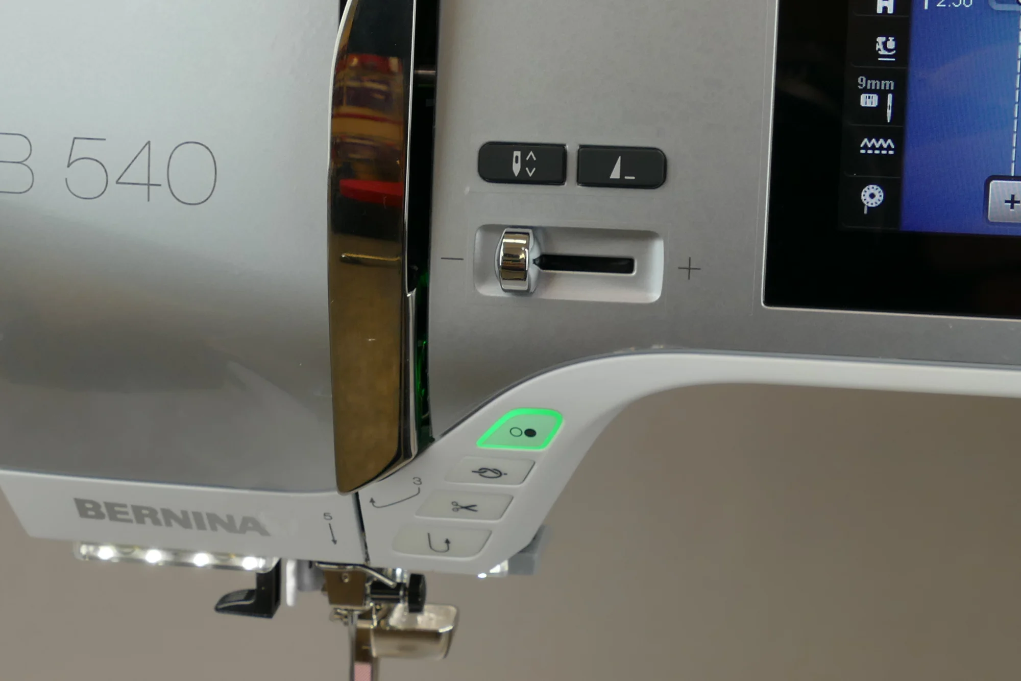 Bernina B 540 (Gen. 2), Ansicht 6