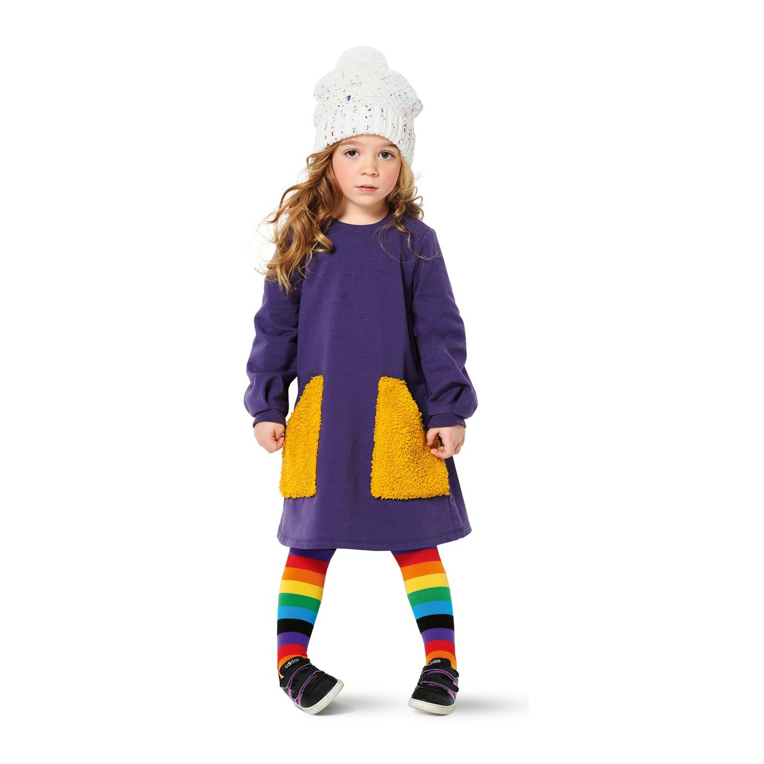 burda style Schnittmuster 9310: Kinderkleid mit Überrock, Modellfoto 1