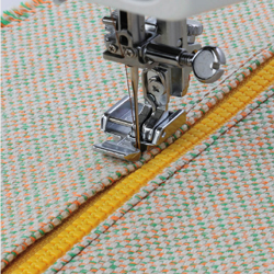 Janome Standard-Reißverschlussfuß (E) für 320, 320S, 340 u. a. (auch Elna)