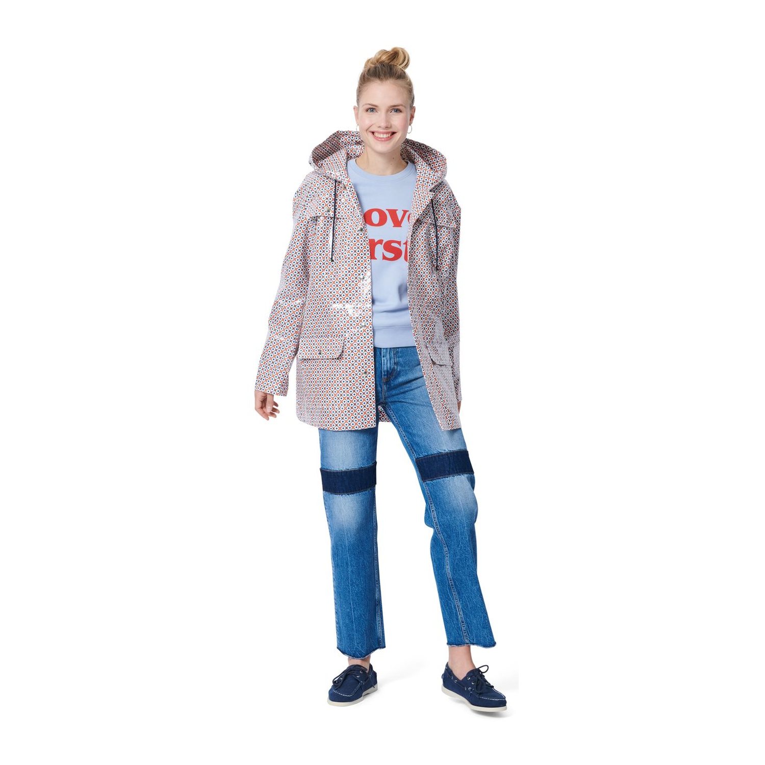 burda style Schnittmuster 5923: Parka mit Kapuze, Modellfoto 2