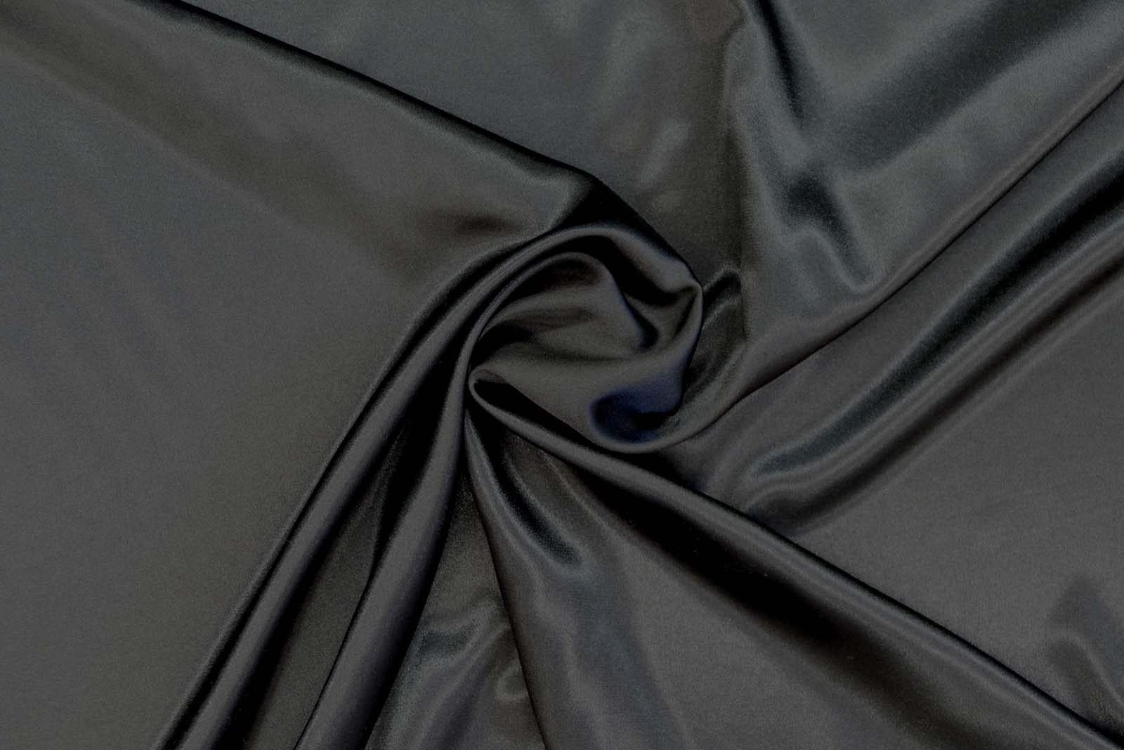 Satin Stretch schwarz