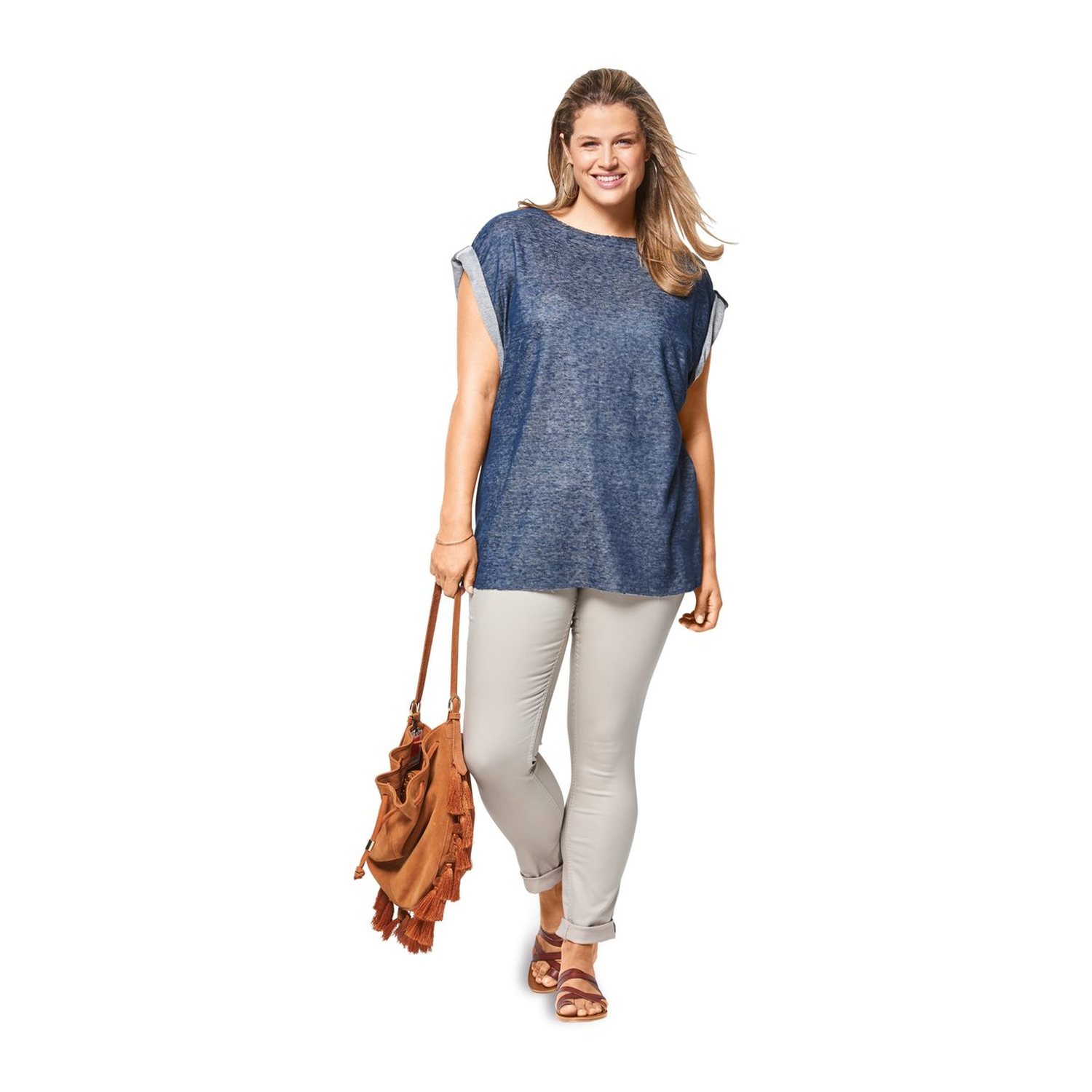 burda style Schnittmuster 6445: Lässiges Shirt mit angeschnittenen Ärmeln, Modellfoto 3