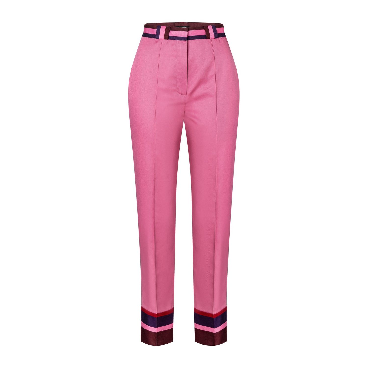 burda style Schnittmuster 5712: Hosen mit Bügelfalte und hohem Bund, Modellfoto
