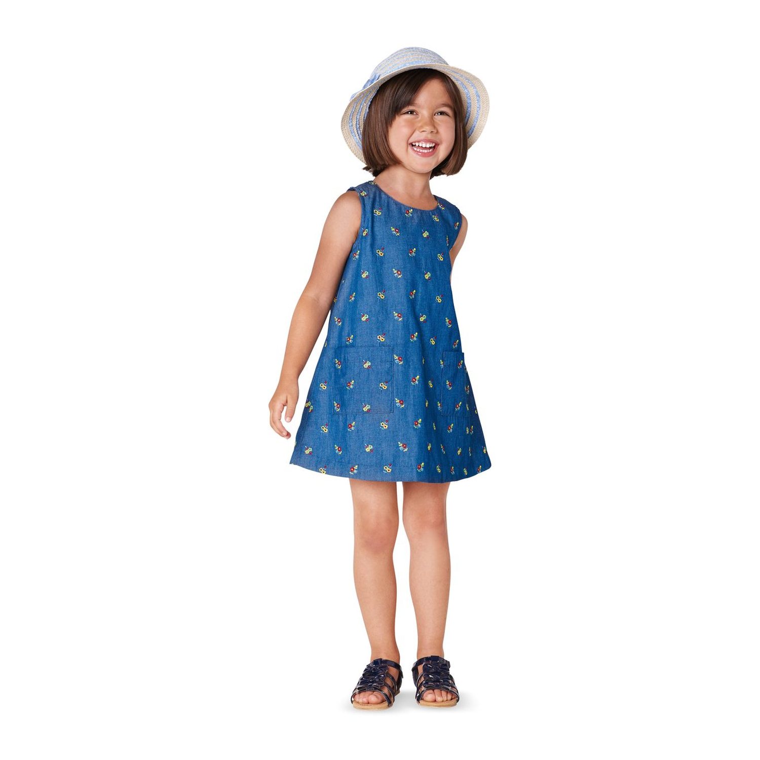 burda style Schnittmuster 9420: Hängerkleid für den Sommer, Modellfoto 1