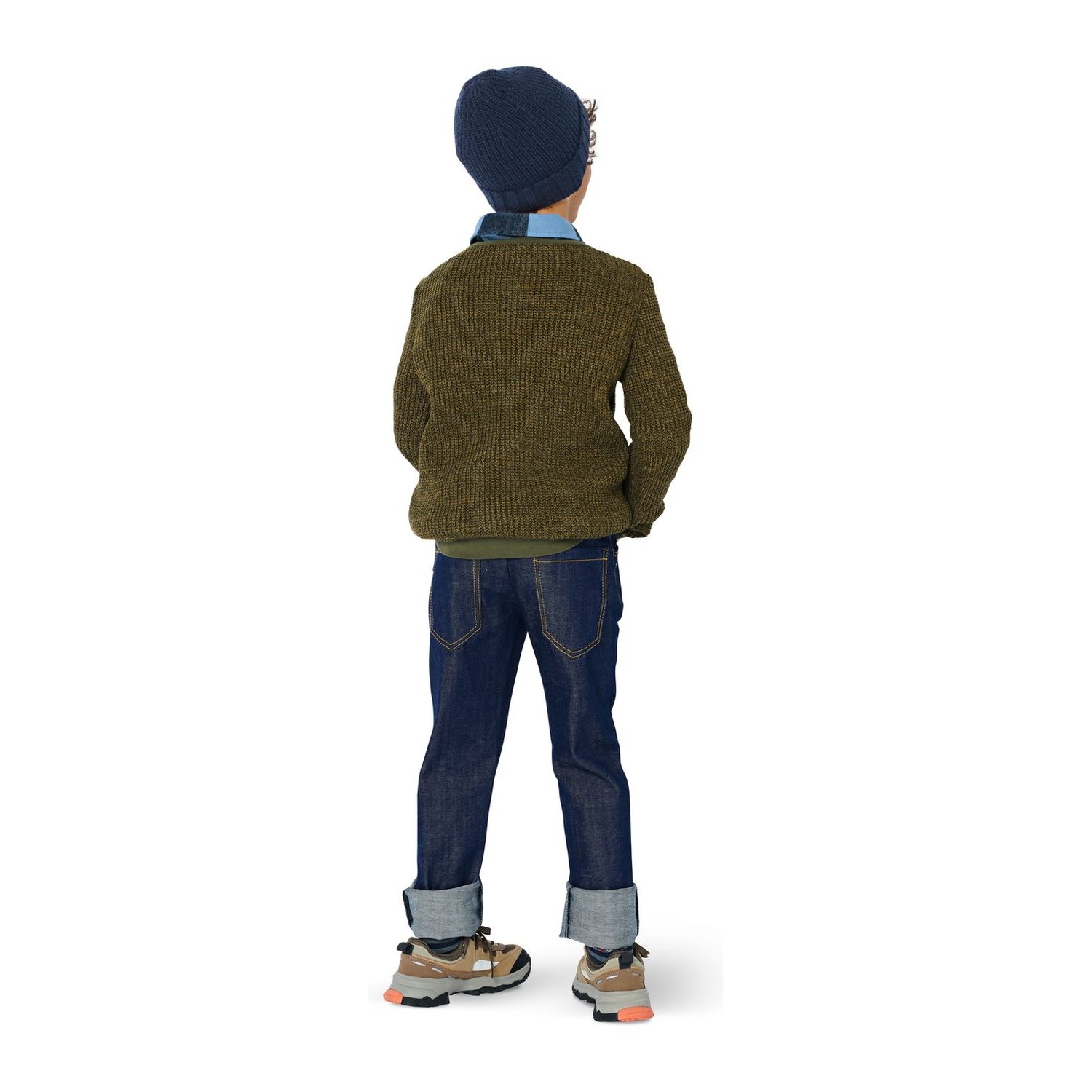 burda style Schnittmuster 9251: Pulli und Five-Pocket-Hose, Modellfoto 3
