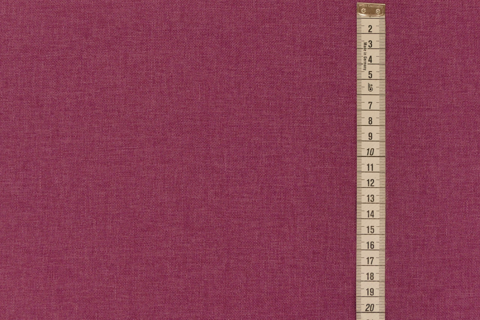 Bezugsstoff beere 016