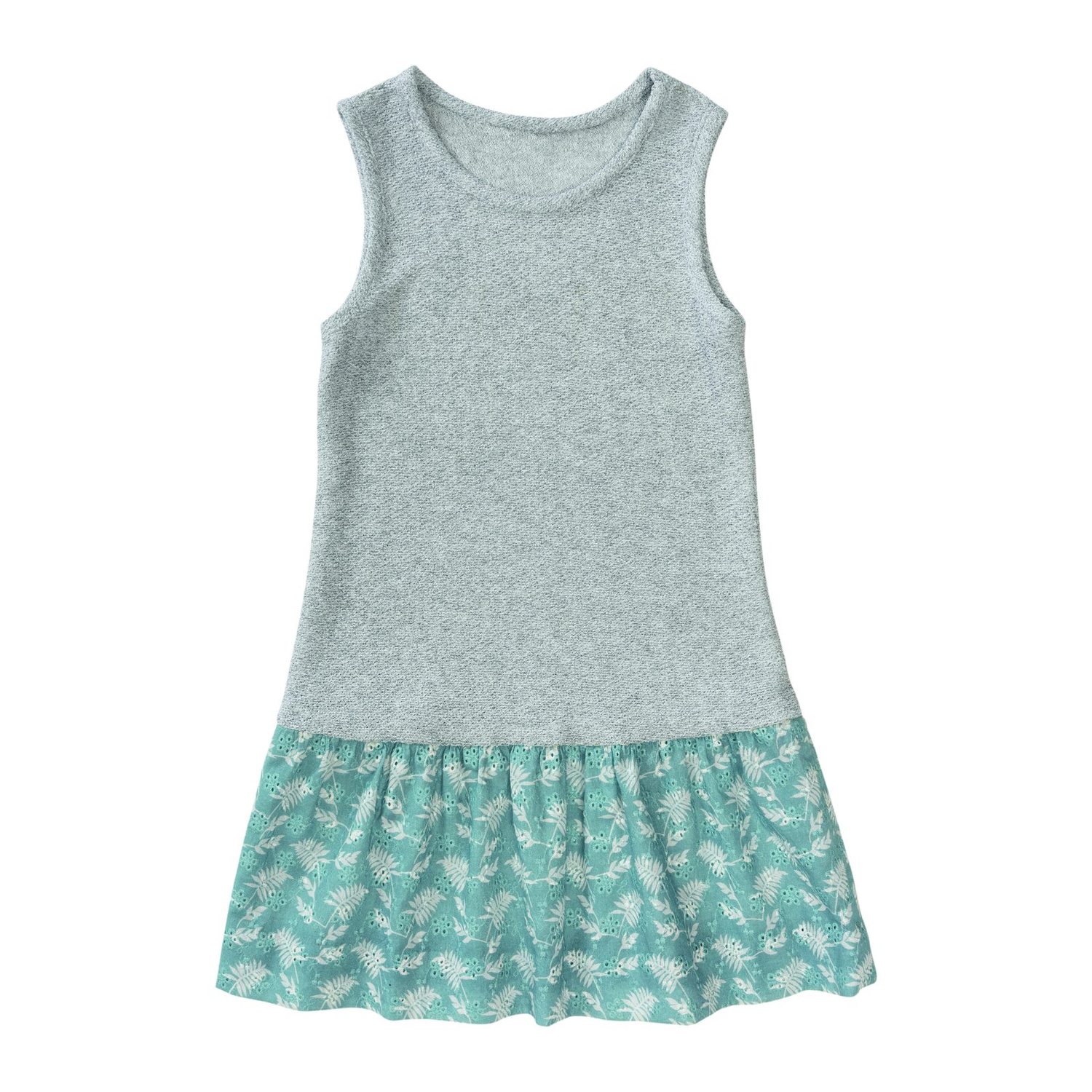 burda style Schnittmuster 9341: Jerseykleid mit Röckchen, Modellfoto 3