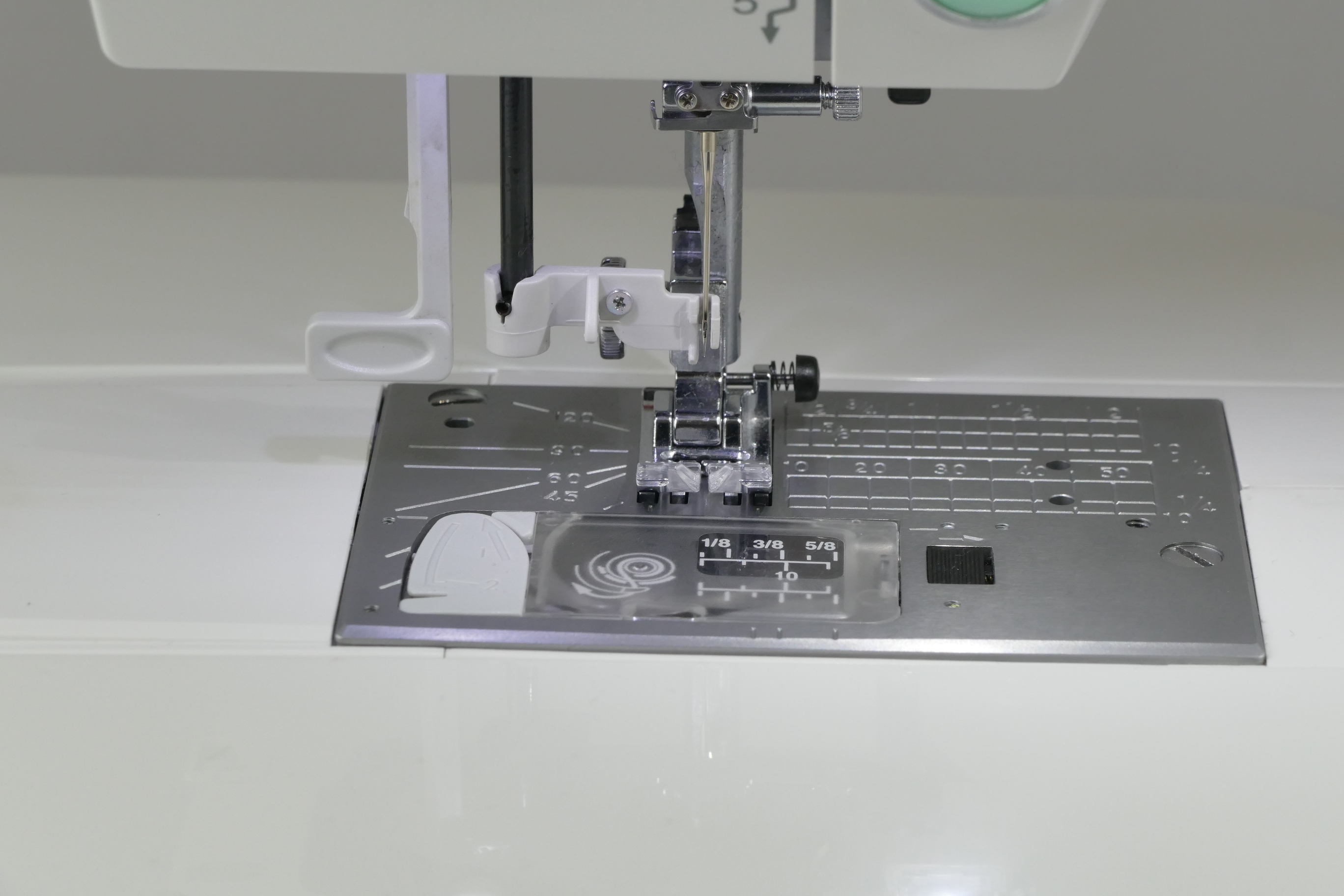 Janome DC7100