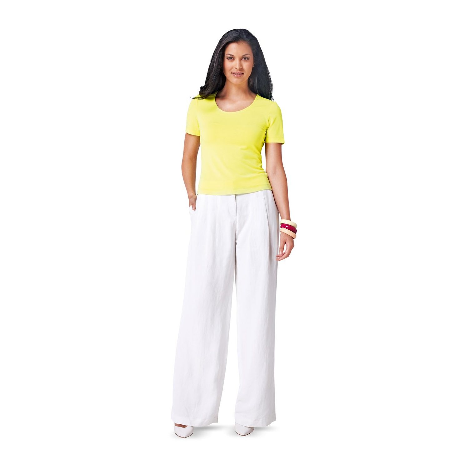 burda style Schnittmuster 6820: Tailliertes Jerseyshirt, Modellfoto 2