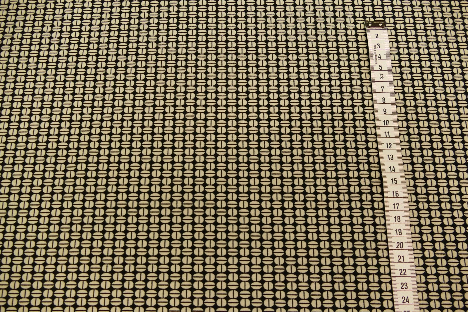 Stretchstoff schwarz creme, Ansicht 3