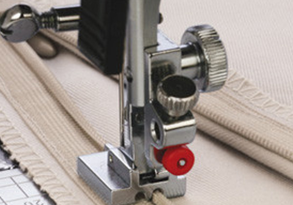 Janome Verdeckter Reißverschlussfuß (schmal) für 230DC, 360DC, DC6030 u. a.