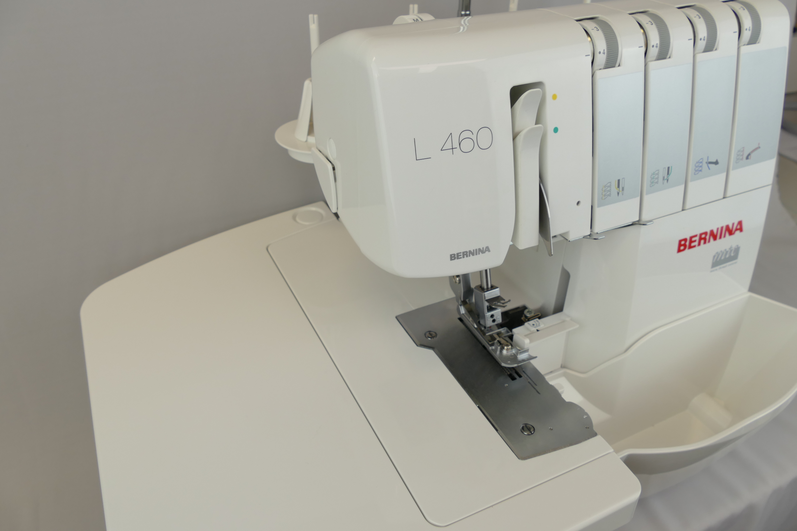 Bernina L460