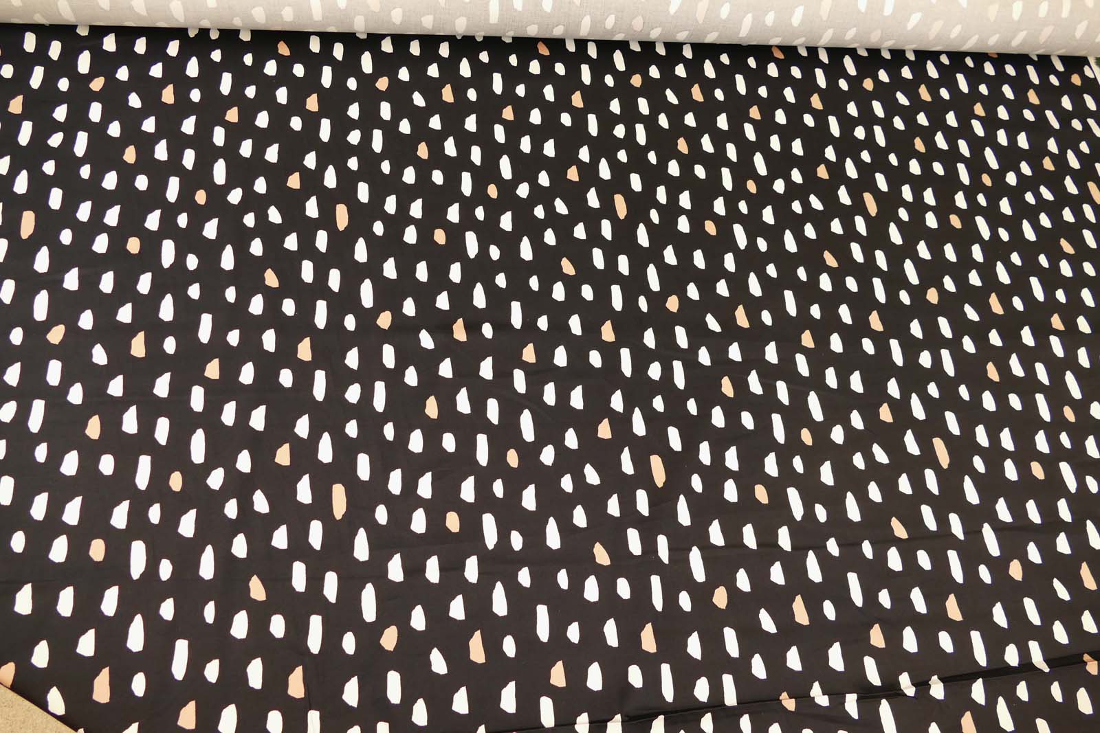 Popelinestretch Steine 489