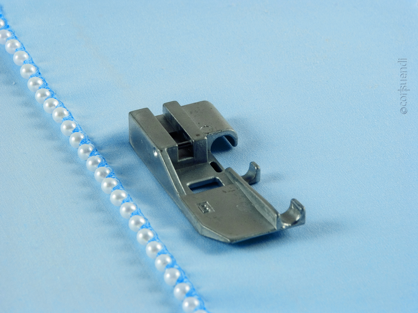 Perlen- und Pailettenfuß baby lock Coverlockmaschinen