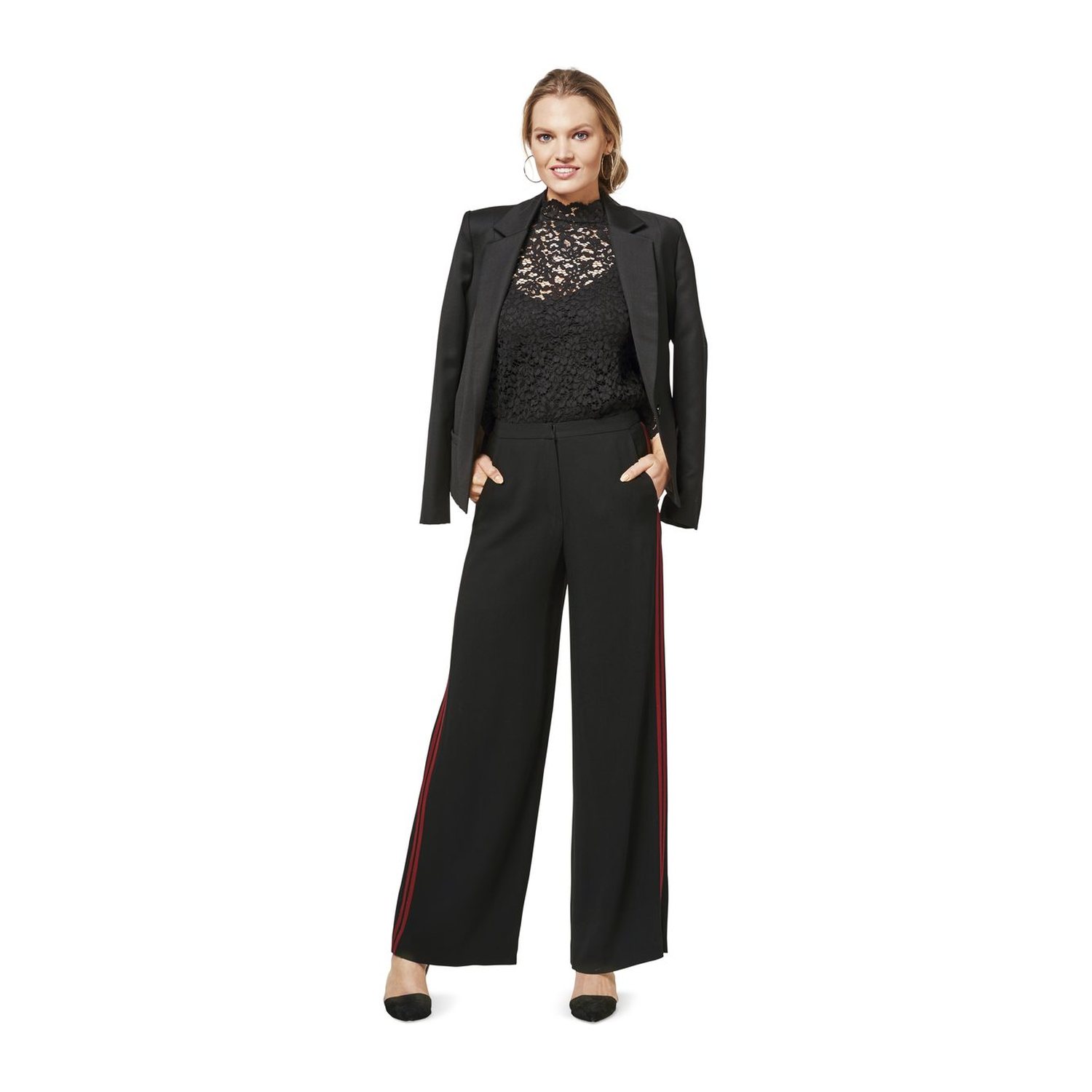 burda style Schnittmuster 6470: Marlenehose mit betonten Seitennähten, Modellfoto 1