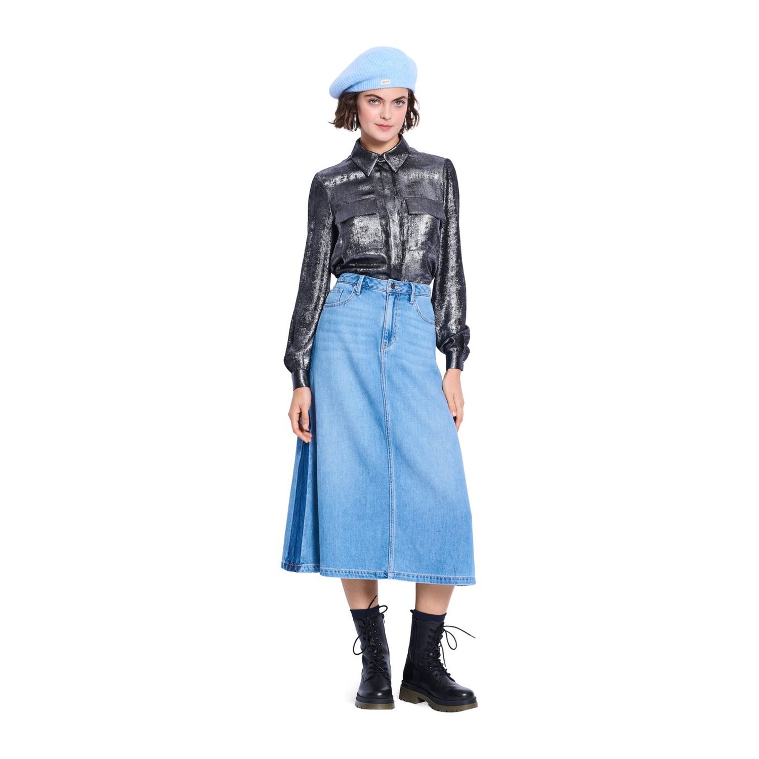 burda style Schnittmuster 5622: Schluppenbluse und Bluse mit Rundhals, Modellfoto