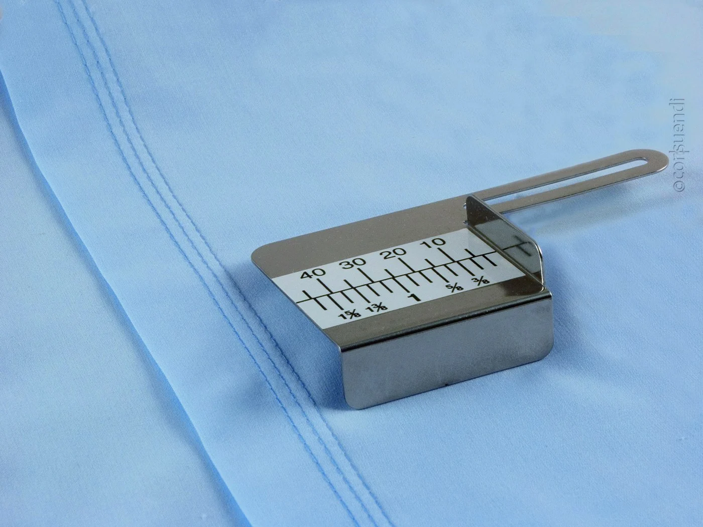 baby lock Stoffführung, Ansicht 2