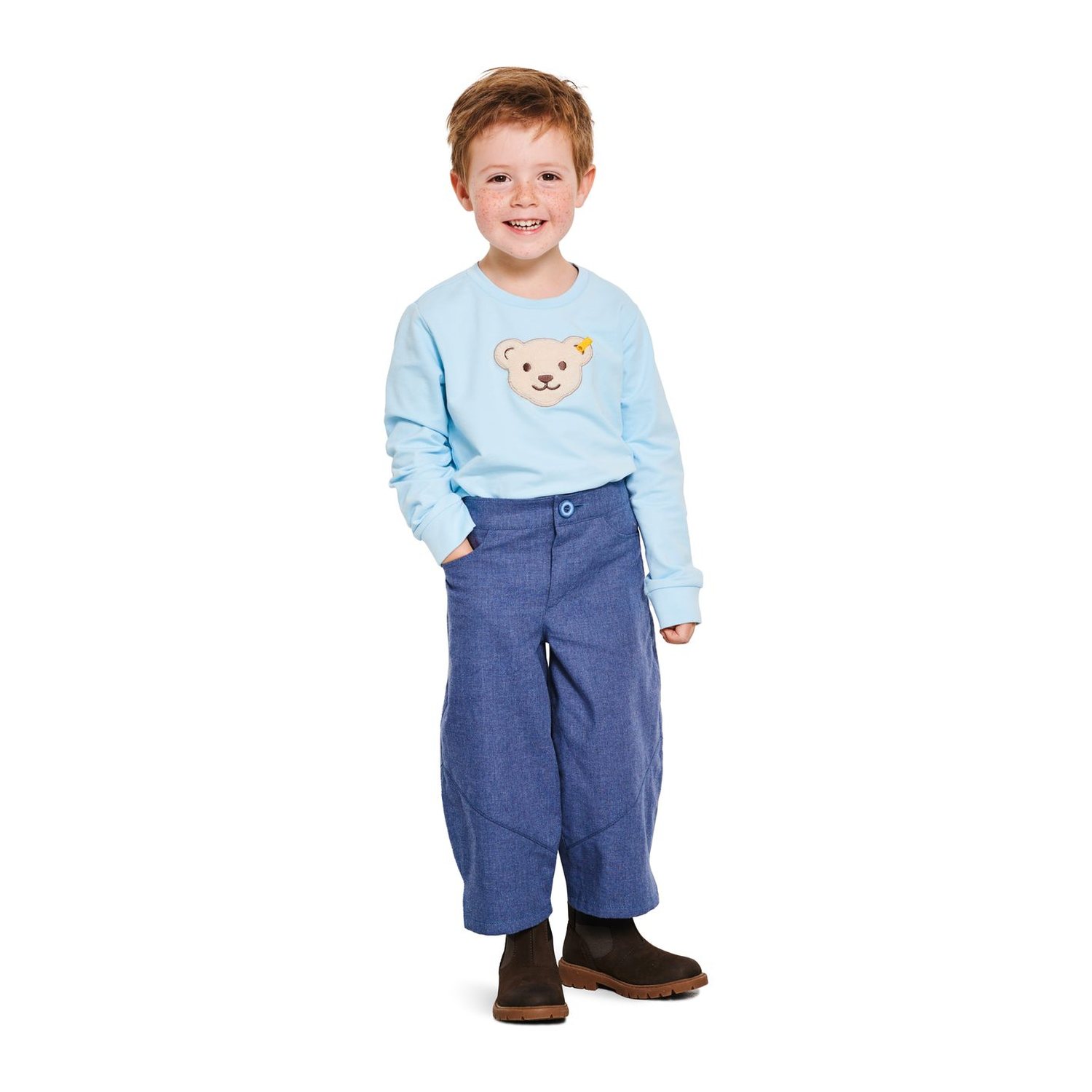 burda style Schnittmuster 9199: Pumphosen für Kinder, Modellfoto 2