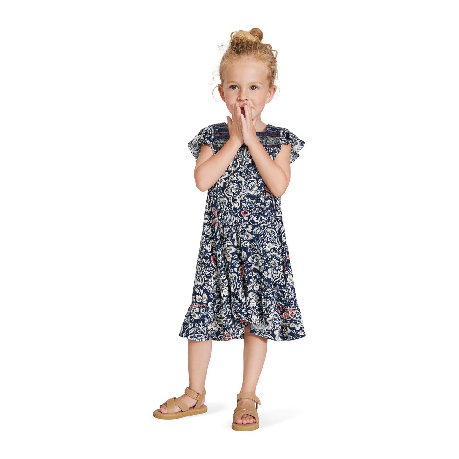 burda style Schnittmuster 9249: Kleid und Bluse mit Eckausschnitt, Modellfoto 2