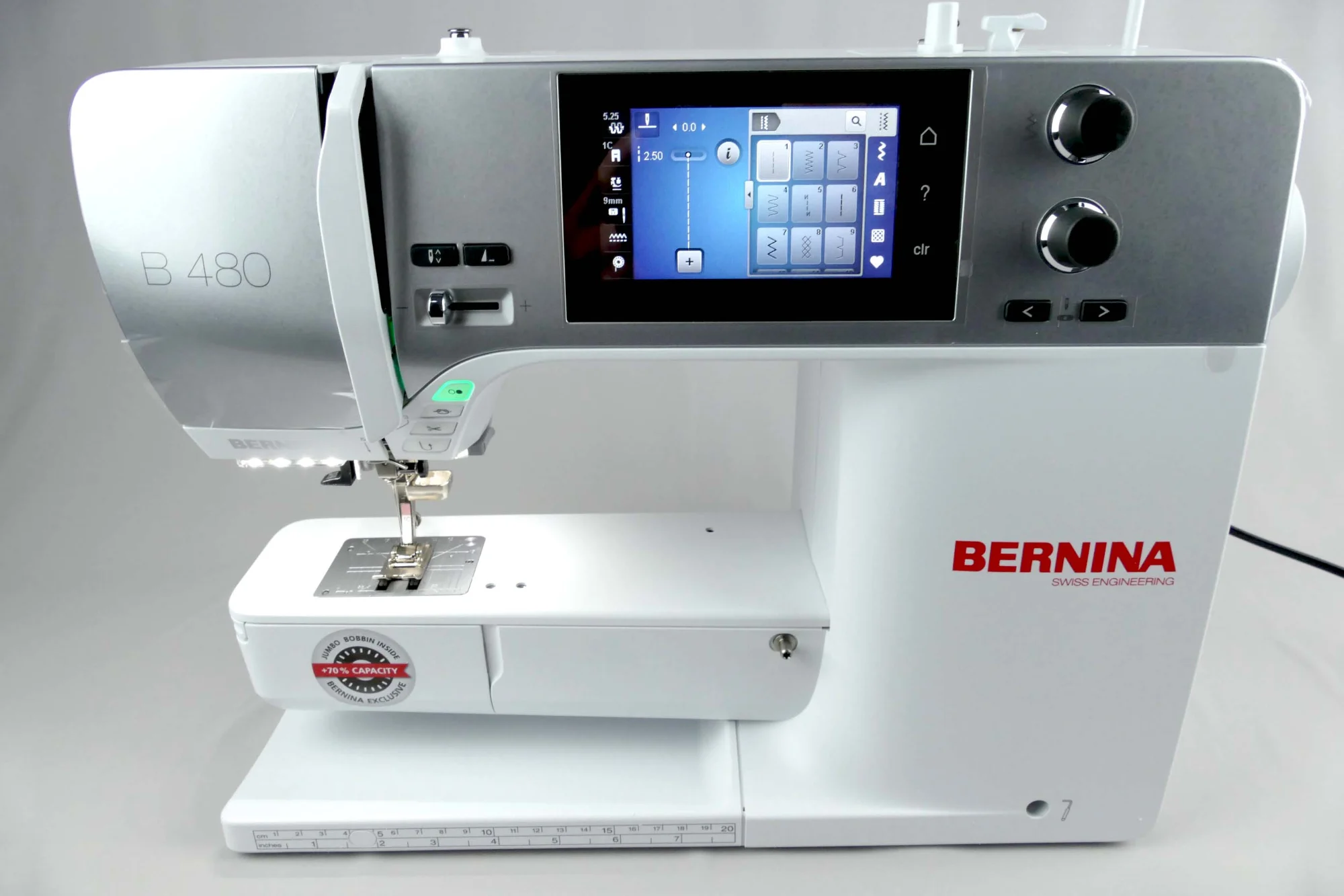 Bernina B 480 (Gen. 2), Ansicht 2
